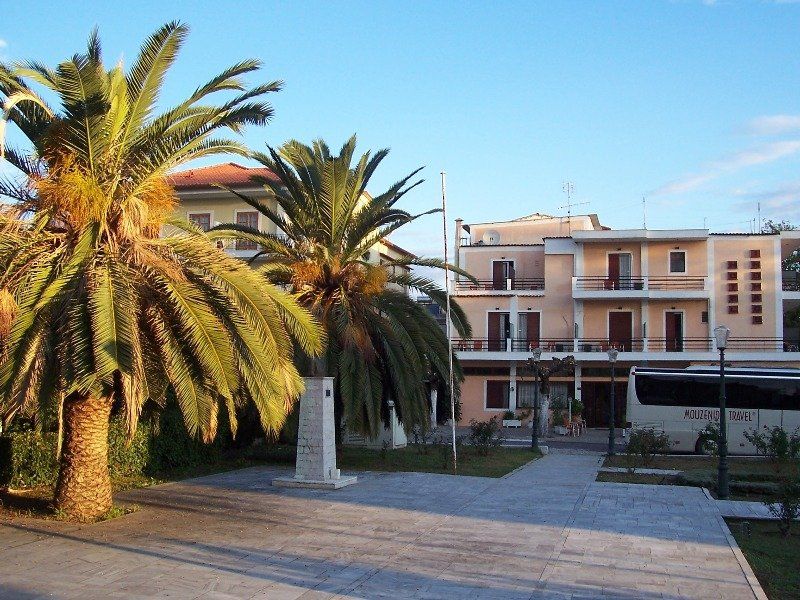 Hotel Inomaos Олимпия Экстерьер фото